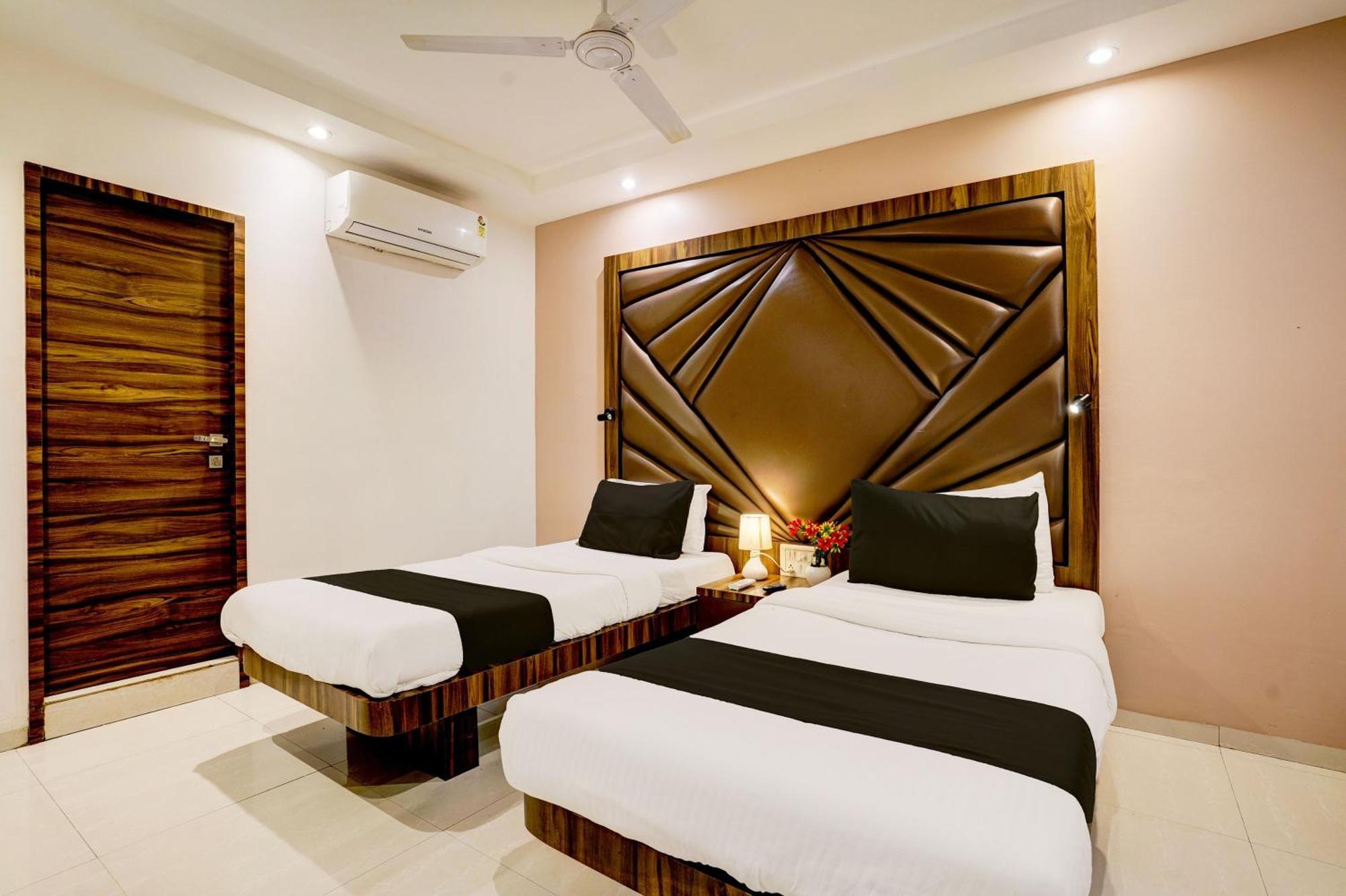 Super Hotel O Mumbai Central Formerly Park Palace Ngoại thất bức ảnh