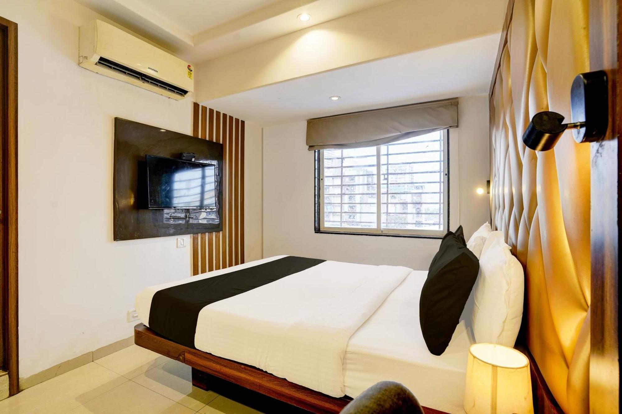 Super Hotel O Mumbai Central Formerly Park Palace Ngoại thất bức ảnh